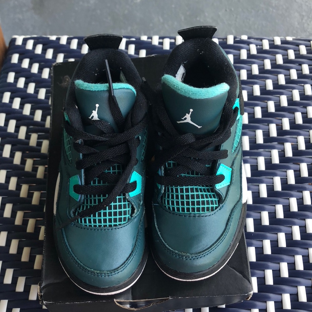 Jordan Retro 4